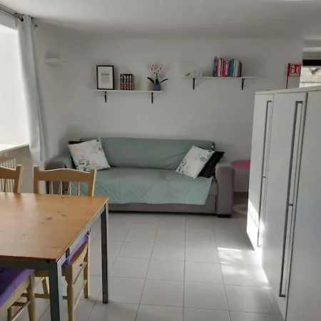 Apartment Bilocale Da Cri Aosta